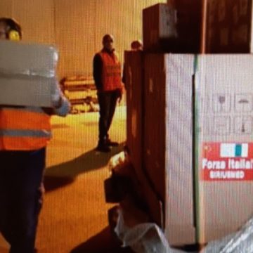 Nuovo cargo dalla Cina: arrivati a Palermo DIP, ventilatori polmonari e materiale tecnologico