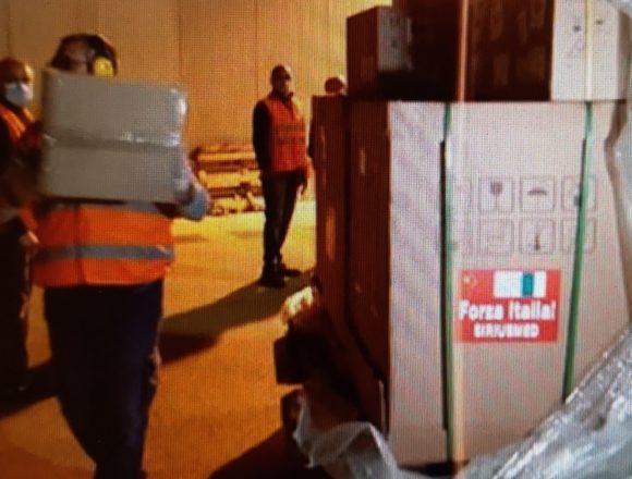 Nuovo cargo dalla Cina: arrivati a Palermo DIP, ventilatori polmonari e materiale tecnologico