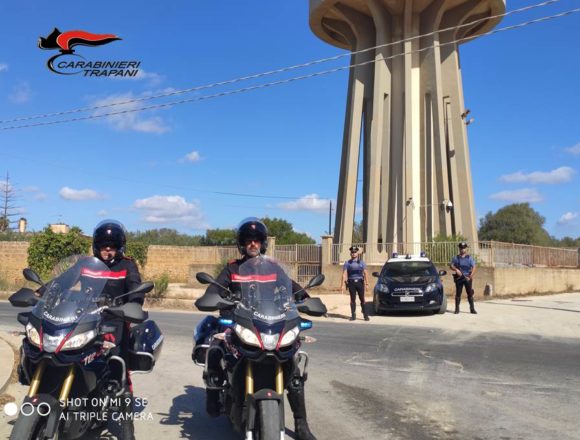 Mazara del Vallo, sventati due furti. Ladri traditi dai gusci di pistacchi nelle tasche