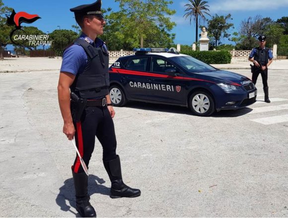 Marsala: aggredisce i carabinieri intervenuti per sedare una rissa.30enne tunisino in manette