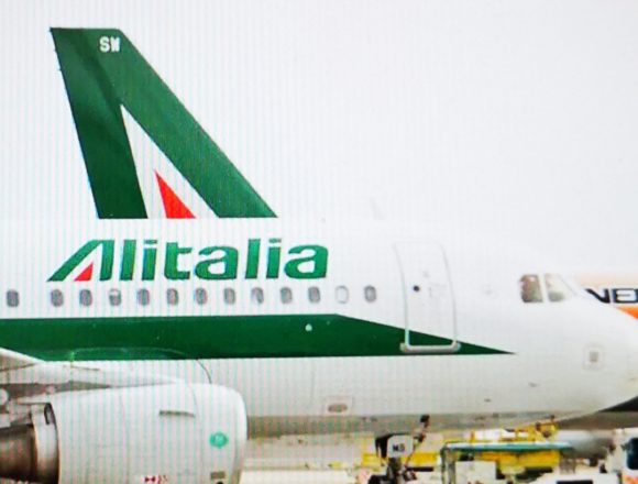 Cancellazione tratte Alitalia Trapani, il Sindaco di Petrosino Giacalone:” Ho appena sentito il Ministro per infrastrutture e trasporti De Micheli. Chiesto intervento del Governo”