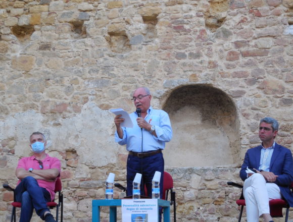 Presentato il libro di Salvatore Agueci: “Personalità salemitane degne di memoria”