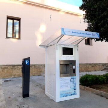 Il candidato sindaco Dugo: “Un erogatore dell’acqua in Piazza del Popolo? Scelto il momento peggiore”