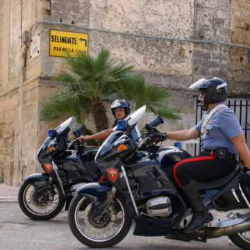 Castelvetrano, i carabinieri effettuano servizio di controllo straordinario nel territorio: tre denunciati e sanzioni aministrative per circa 6mila euro