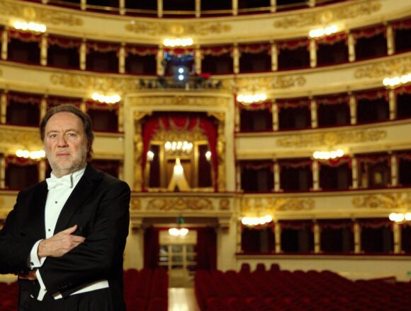 “A riveder le stelle” oggi dal Teatro alla Scala di Milano su Rai 1 una Prima per tutto il mondo alle ore 16,45