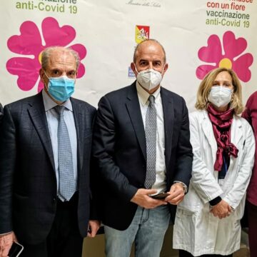 Emergenza Covid, è partita la campagna vaccinale, Trapani e provincia, non abbassare la guardia ma nessuna “zona rossa”