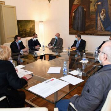 Sviluppo, Musumeci incontra i vertici di Camere di Commercio, un progetto comune per l’Isola