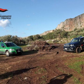 San Vito lo Capo. Sorpresi dai Carabinieri mentre bruciano rifiuti: tre denunciati