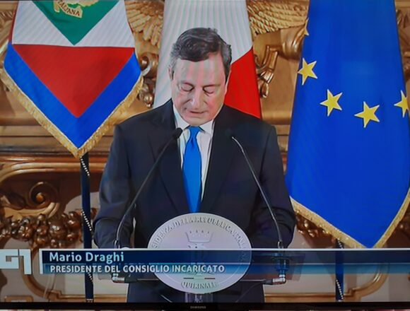 Draghi risponde positivamente all’appello del Presidente Mattarella e accetta con riserva l’incarico