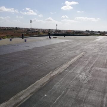 Petrosino, in corso i lavori di impermeabilizzazione del tetto del Palazzetto dello Sport