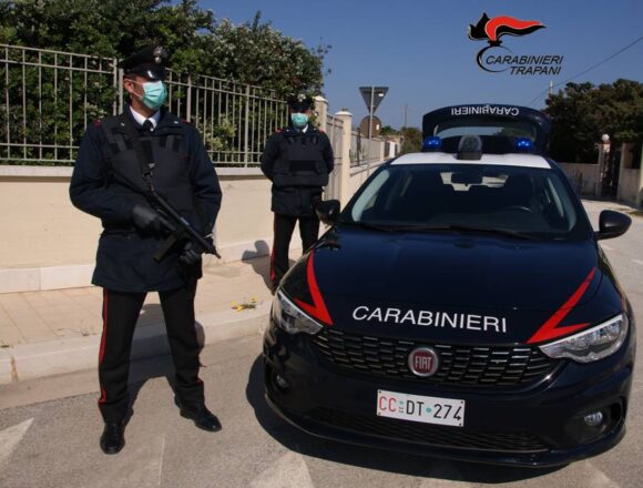 A Trapani i Carabinieri arrestano ladro seriale di carte di credito