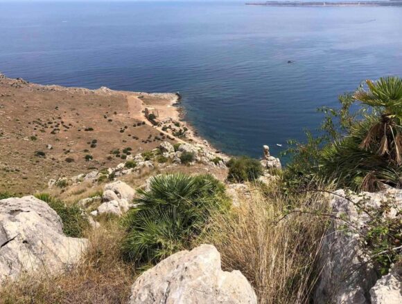 Ambiente, Musumeci: «Via ai lavori per riaprire nel trapanese la Riserva di Monte Cofano»