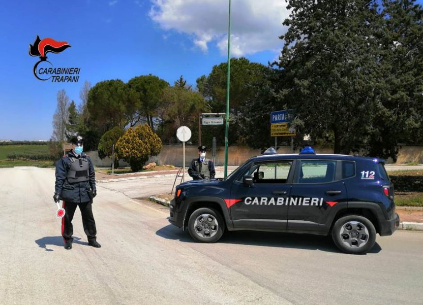 Partanna: guida senza patente una moto che ha anche la targa alterata. Denunciato dai Carabinieri