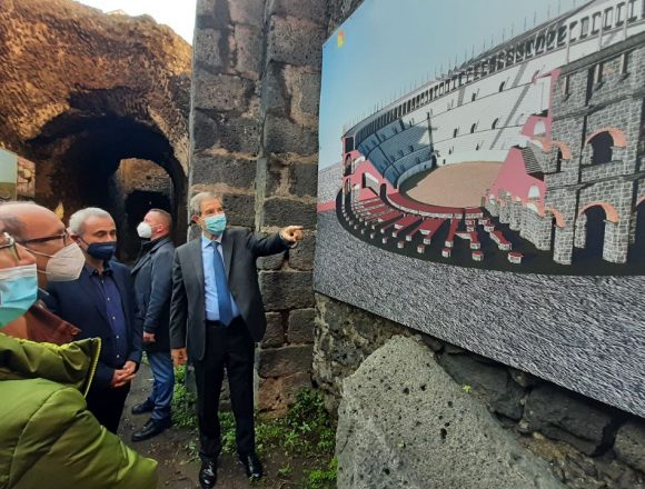 Beni culturali, la Regione consegna i lavori di riqualificazione dell’Anfiteatro romano di Catania