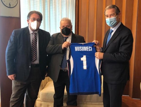 Volley, Musumeci riceve presidente Federazione italiana