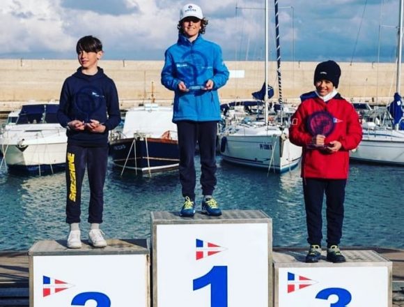 Filippo Noto, velista della Società Canottieri Marsala, stravince alla Carnival Race di Crotone