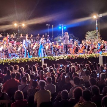 Barcellona Opera Rock conquista il pubblico: nuovo sold out all’Anfiteatro Villa a Mare di Terrasini