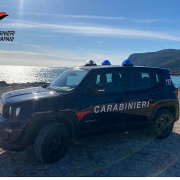 Favignana, i cinofili dell’arma sull’isola per un servizio anti droga: un arresto e 6 segnalazioni alla Prefettura