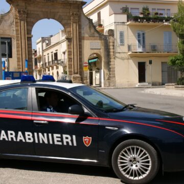 Castelvetrano, rapina lesioni ed altro. In carcere una donna di 42 anni