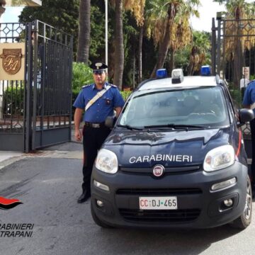 Valderice, denunciato dai carabinieri un 30enne per incendio