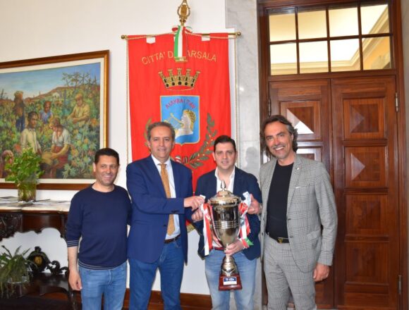 IL MARSALA FUTSAL A PALAZZO COMUNALE. LE CONGRATULAZIONI DELL’AMMINISTRAZIONE GRILLO 