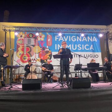 Grande apertura per la rassegna “Favignana in Musica”, l’Arianna Art Ensemble conquista il pubblico. Oggi secondo appuntamento