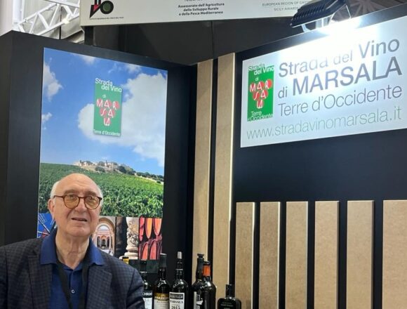 Il notaio Salvatore Lombardo confermato per acclamazionePresidente dell’Associazione Strada del Vino Marsala Terre d’Occidente