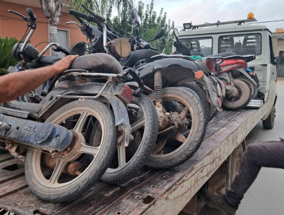 Operazione congiunta di Polizia Municipale e Carabineri di Marsala. A Strasatti, sequestro di motorini e sanzioni per vendita commerciale abusiva