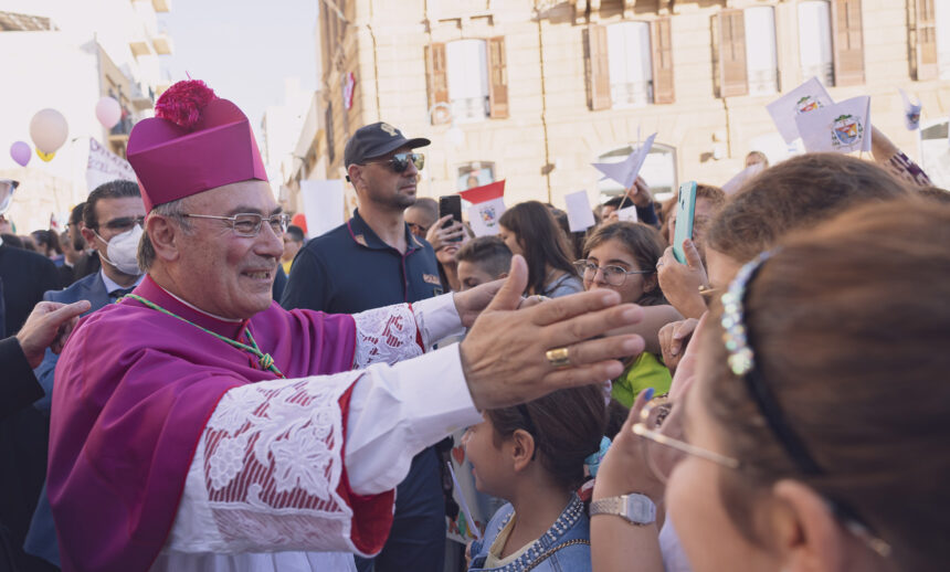 Avvio anno scolastico, il Vescovo Giurdanella: “Necessario nuovo clima culturale”