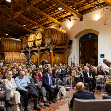 Straordinario successo la presentazione del libro “La Nave Punica di Marsala”: un viaggio tra Storia, Archeologia e Cultura di Giovanni Alagna edito dal Vomere