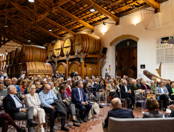 Straordinario successo la presentazione del libro “La Nave Punica di Marsala”: un viaggio tra Storia, Archeologia e Cultura di Giovanni Alagna edito dal Vomere